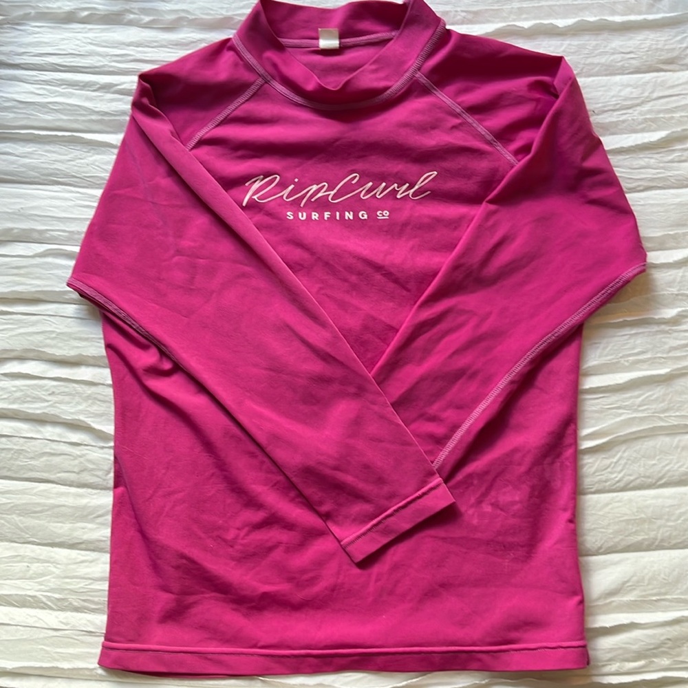 Kids size 12 rash gaurd